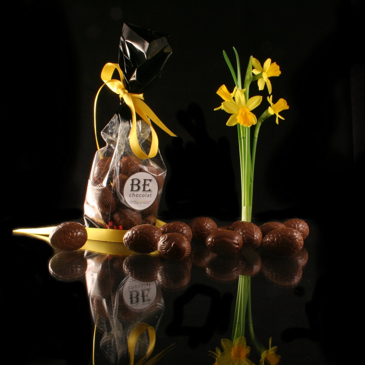 Eggs - Bag of 18 - BE Chocolat