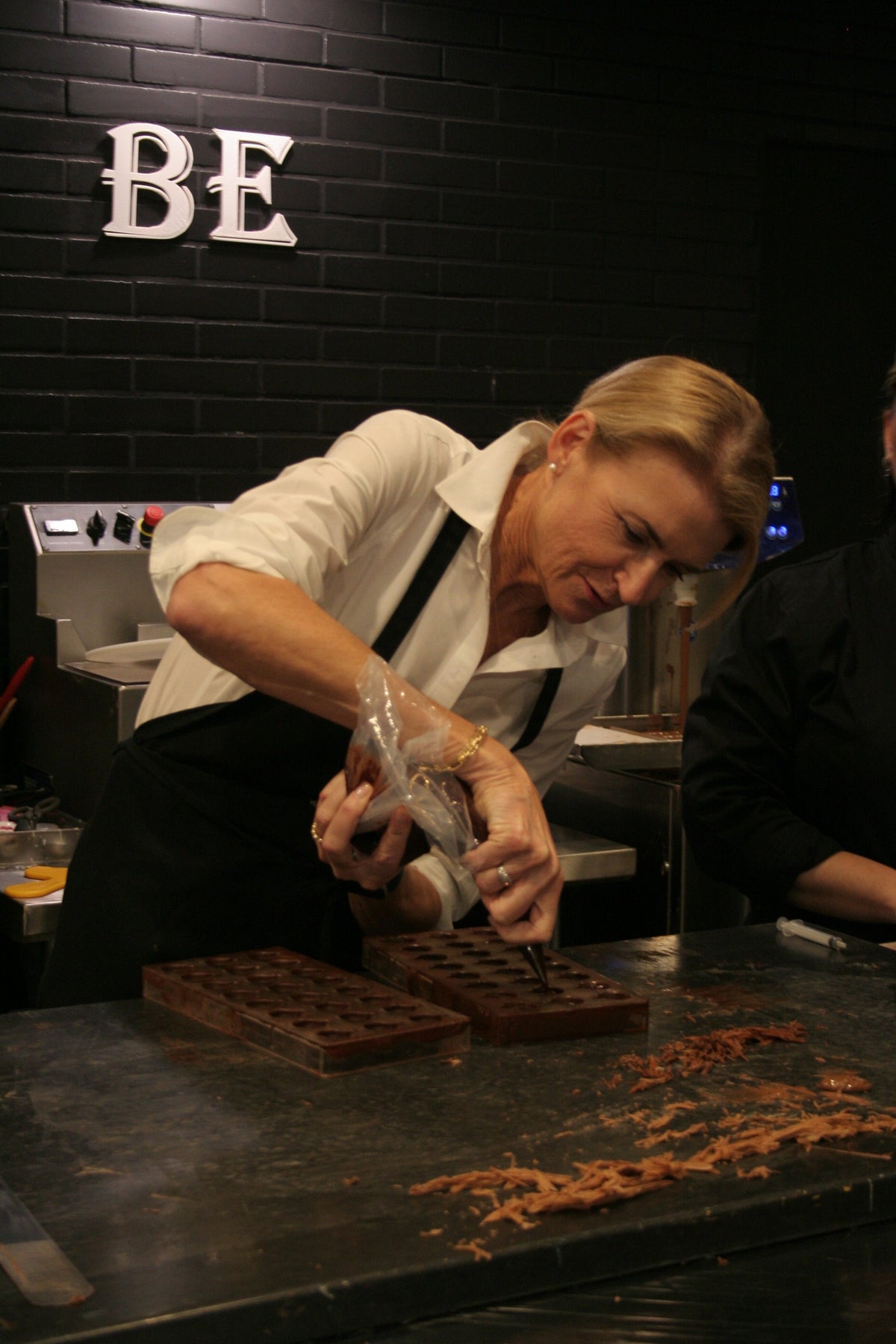 Private Chocolate Classes – BE Chocolat