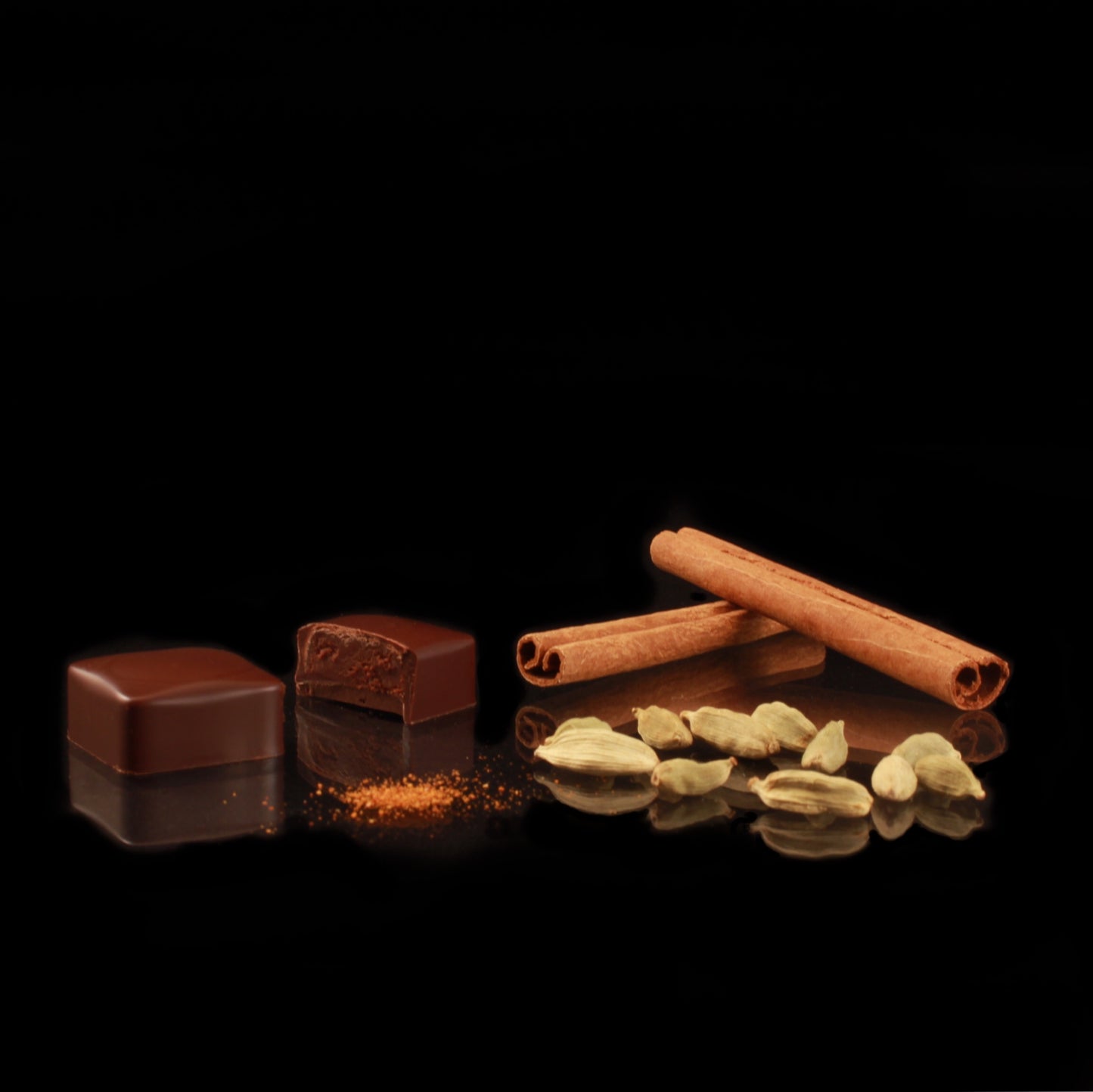 Cinnamon, Cardamom, Cayenne: 3C - BE Chocolat