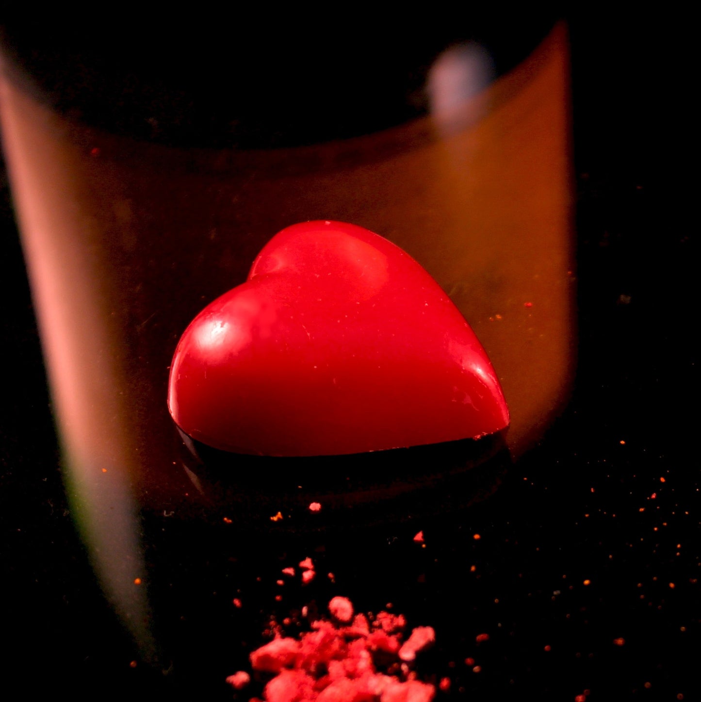 Champagne-Raspberry Heart - BE Chocolat